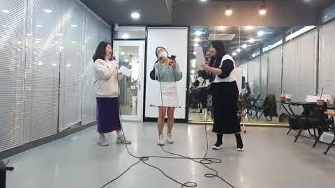 영희들의 '왜 그래' 연습 영상 실제 콘텐츠 이미지